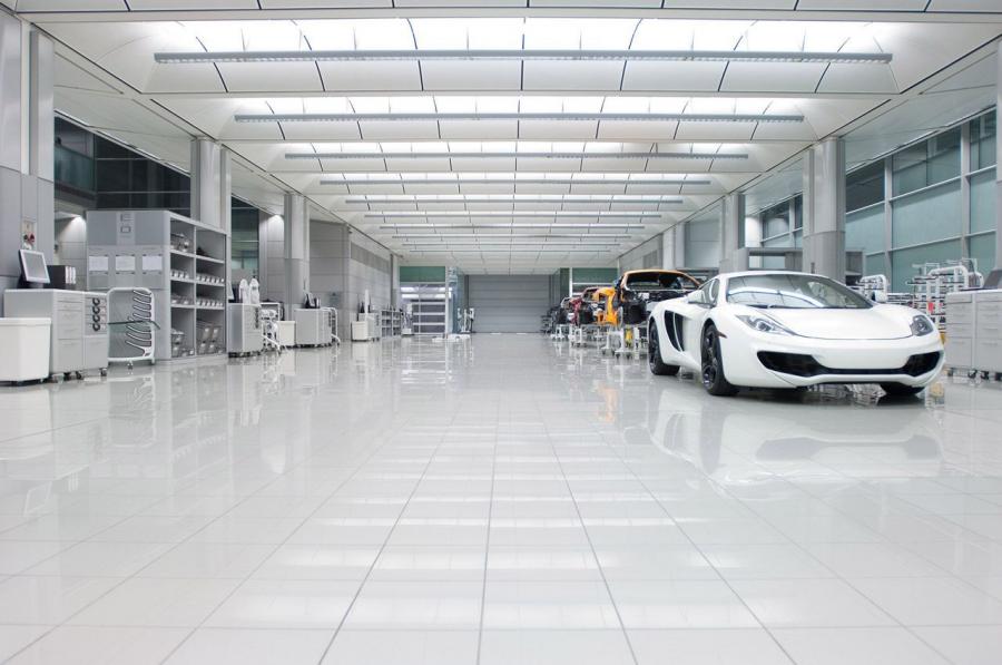 McLaren MP4-12C 2009 года  (фото 27 из 268)
